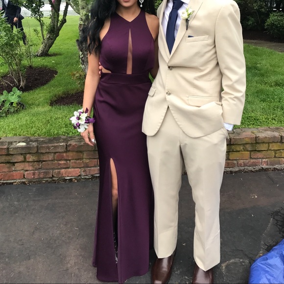 Dresses & Skirts - Eggplant prom dress
